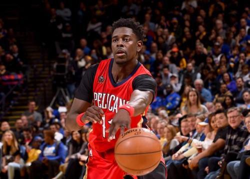  鹈鹕锡安暴力虐筐集锦疯传,官方确认无结构性损伤  